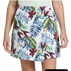 Walter Lady Hagen Overlap Snap Skort Painterly Palm Size 2
